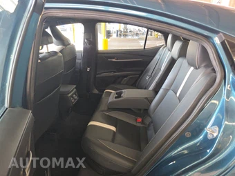 2025 Toyota Camry SE - miniatura 13