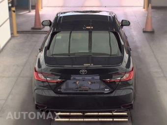 2025 Toyota Camry SE - miniatura 5