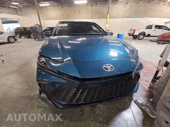 2025 Toyota Camry SE - miniatura 2