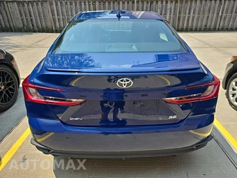 2025 Toyota Camry SE - miniatura 5