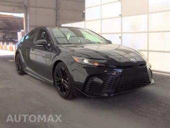 2025 Toyota Camry SE - miniatura 4