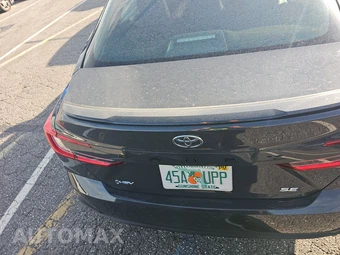 2025 Toyota Camry SE - miniatura 23