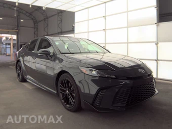 2025 Toyota Camry SE - miniatura 4