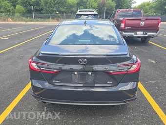 2025 Toyota Camry SE - miniatura 5