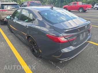 2025 Toyota Camry SE - miniatura 6