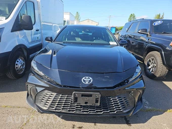 2025 Toyota Camry SE - miniatura 2