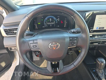 2025 Toyota Camry SE - miniatura 10