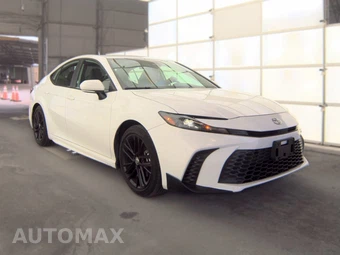 2025 Toyota Camry SE - miniatura 3