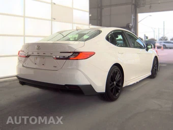 2025 Toyota Camry SE - miniatura 4