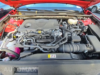 2025 Toyota Camry SE - miniatura 15