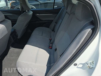 2025 Toyota Camry SE - miniatura 13