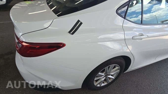 2025 Toyota Camry SE - miniatura 24