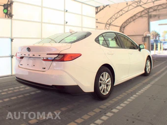 2025 Toyota Camry SE - miniatura 4