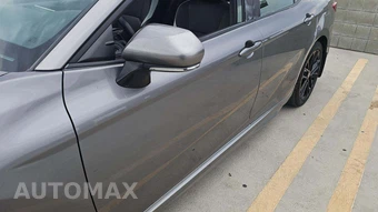 2025 Toyota Camry SE – miniatura 21