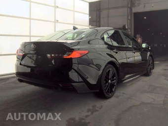 2025 Toyota Camry SE - miniatura 5