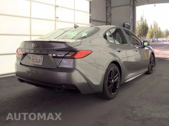 2025 Toyota Camry SE - miniatura 5