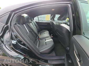 2025 Toyota Camry SE – miniatura 16