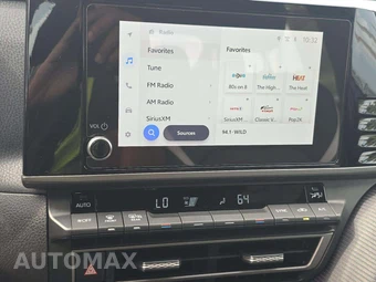 2025 Toyota Camry SE – miniatura 26