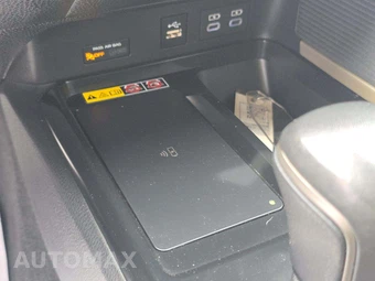 2025 Toyota Camry SE – miniatura 28