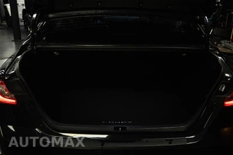 2025 Toyota Camry SE - miniatura 7