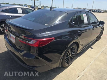 2025 Toyota Camry SE - miniatura 3