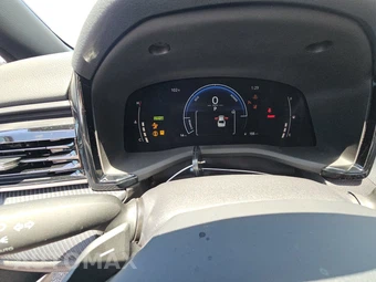 2025 Toyota Camry SE - miniatura 12