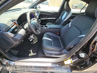 2025 Toyota Camry SE - miniatura 7