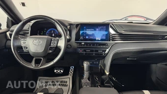 2025 Toyota Camry SE - miniatura 31