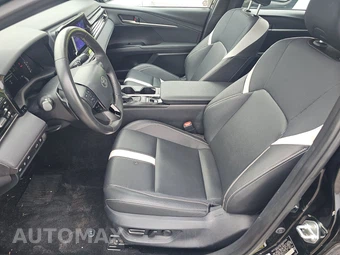2025 Toyota Camry SE - miniatura 7