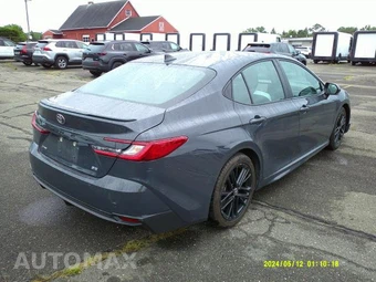 2025 Toyota Camry SE - miniatura 23