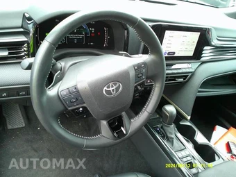 2025 Toyota Camry SE - miniatura 5