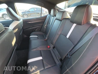 2025 Toyota Camry SE - miniatura 13