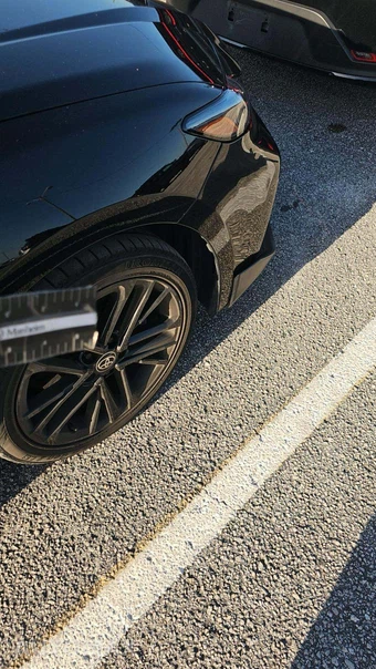 2025 Toyota Camry SE - miniatura 30