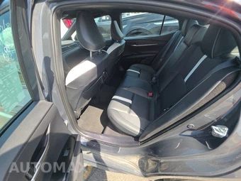 2025 Toyota Camry SE - miniatura 13