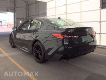 2025 Toyota Camry SE - miniatura 6