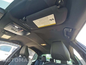 2025 Toyota Camry SE - miniatura 11