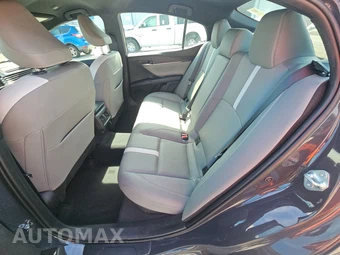 2025 Toyota Camry SE - miniatura 13