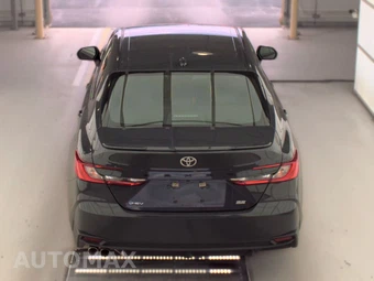 2025 Toyota Camry SE - miniatura 6