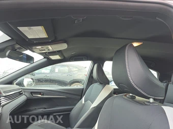 2025 Toyota Camry SE – miniatura 20