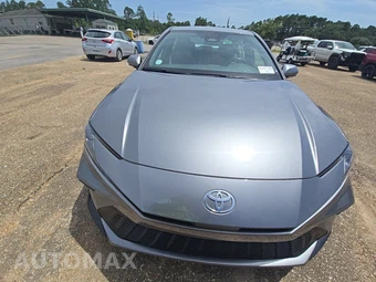2025 Toyota Camry SE - miniatura 2