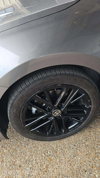 2025 Toyota Camry SE - miniatura 21