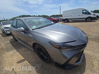 2025 Toyota Camry SE - miniatura 3