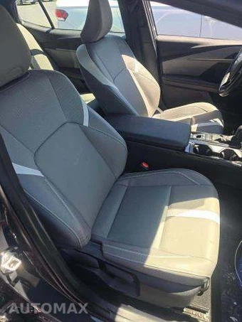 2025 Toyota Camry SE - miniatura 18