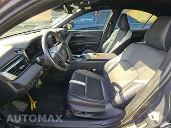 2025 Toyota Camry SE - miniatura 6