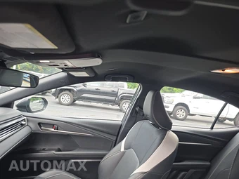 2025 Toyota Camry SE - miniatura 20
