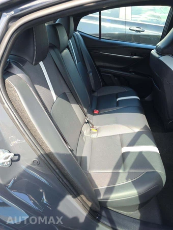 2025 Toyota Camry SE - miniatura 16