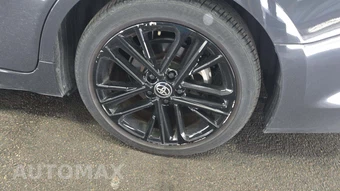 2025 Toyota Camry SE - miniatura 25