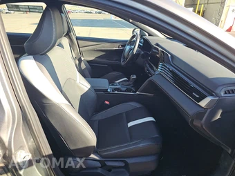 2025 Toyota Camry SE - miniatura 14