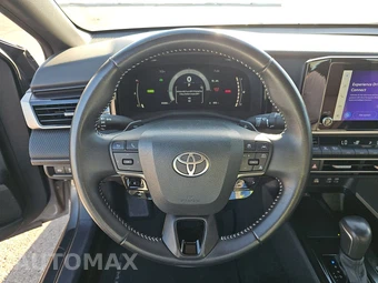 2025 Toyota Camry SE - miniatura 16