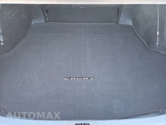 2025 Toyota Camry SE - miniatura 23